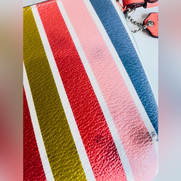 COACH PEYTON MULTI STRIPE WRISTLET ACCESSORY - Picture 4 of 12